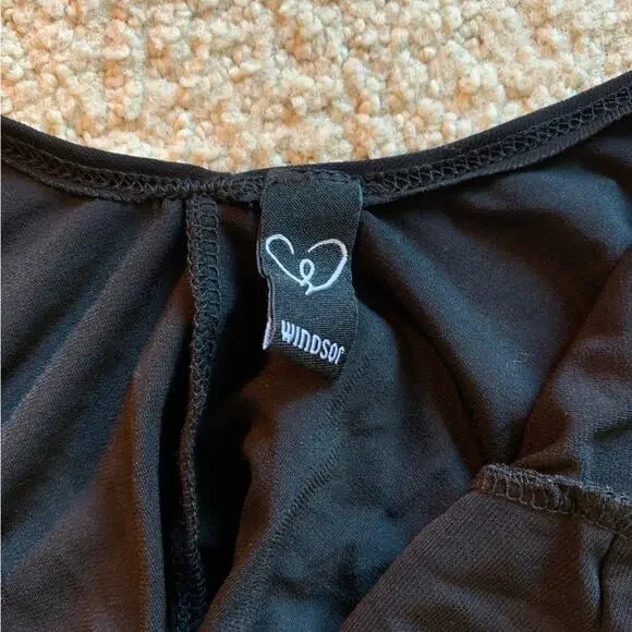 Windsor Black Scoop Neck Bodysuit with Low Back - Picture 4 of 4